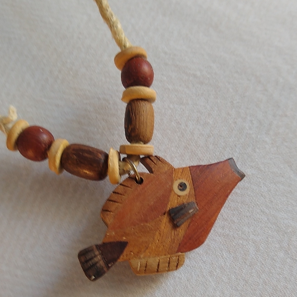 Hawaiian Triggerfish - wooden w-wooden beads